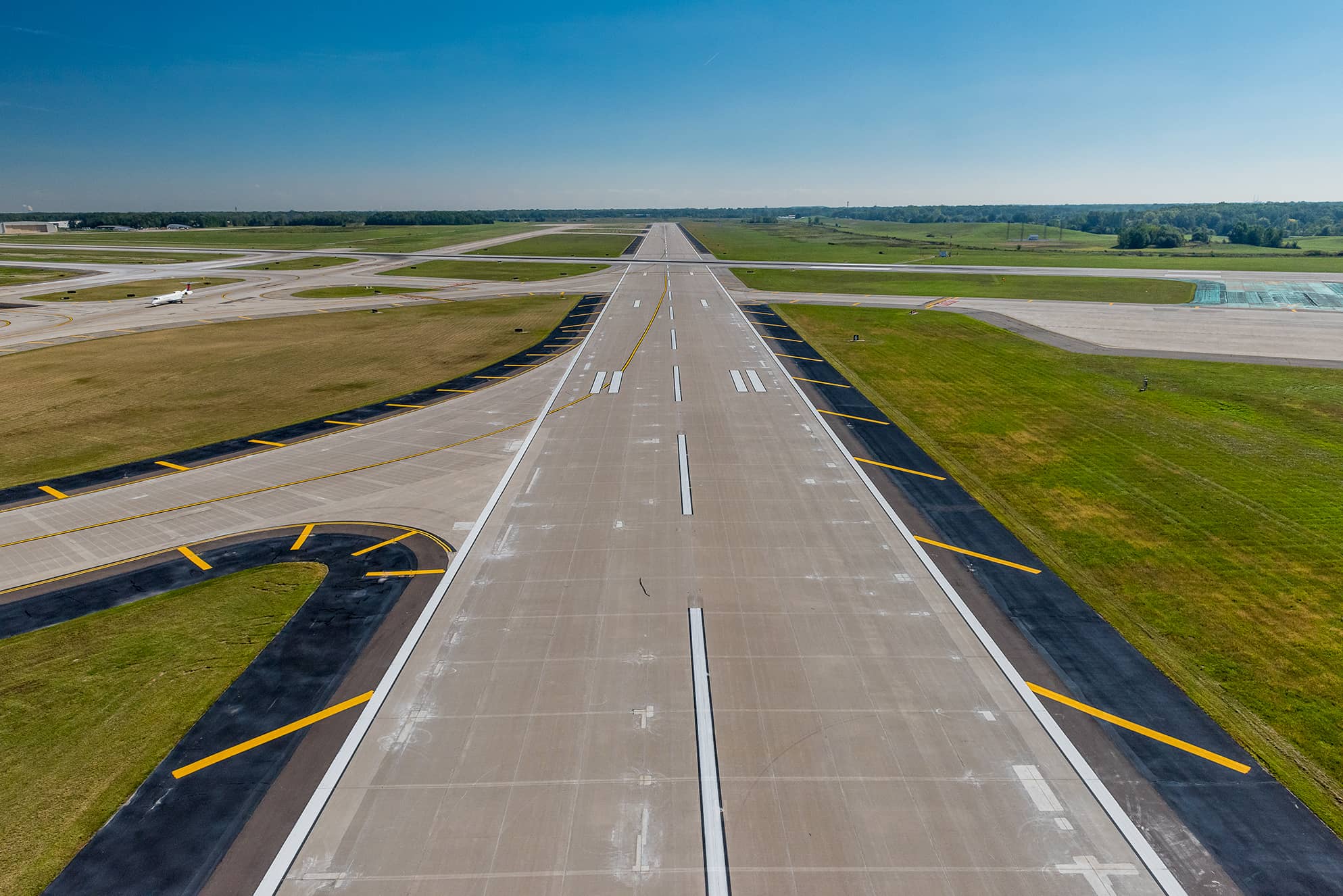 Kimley-Horn has the aviation engineering and planning services you need to make your airport project a success