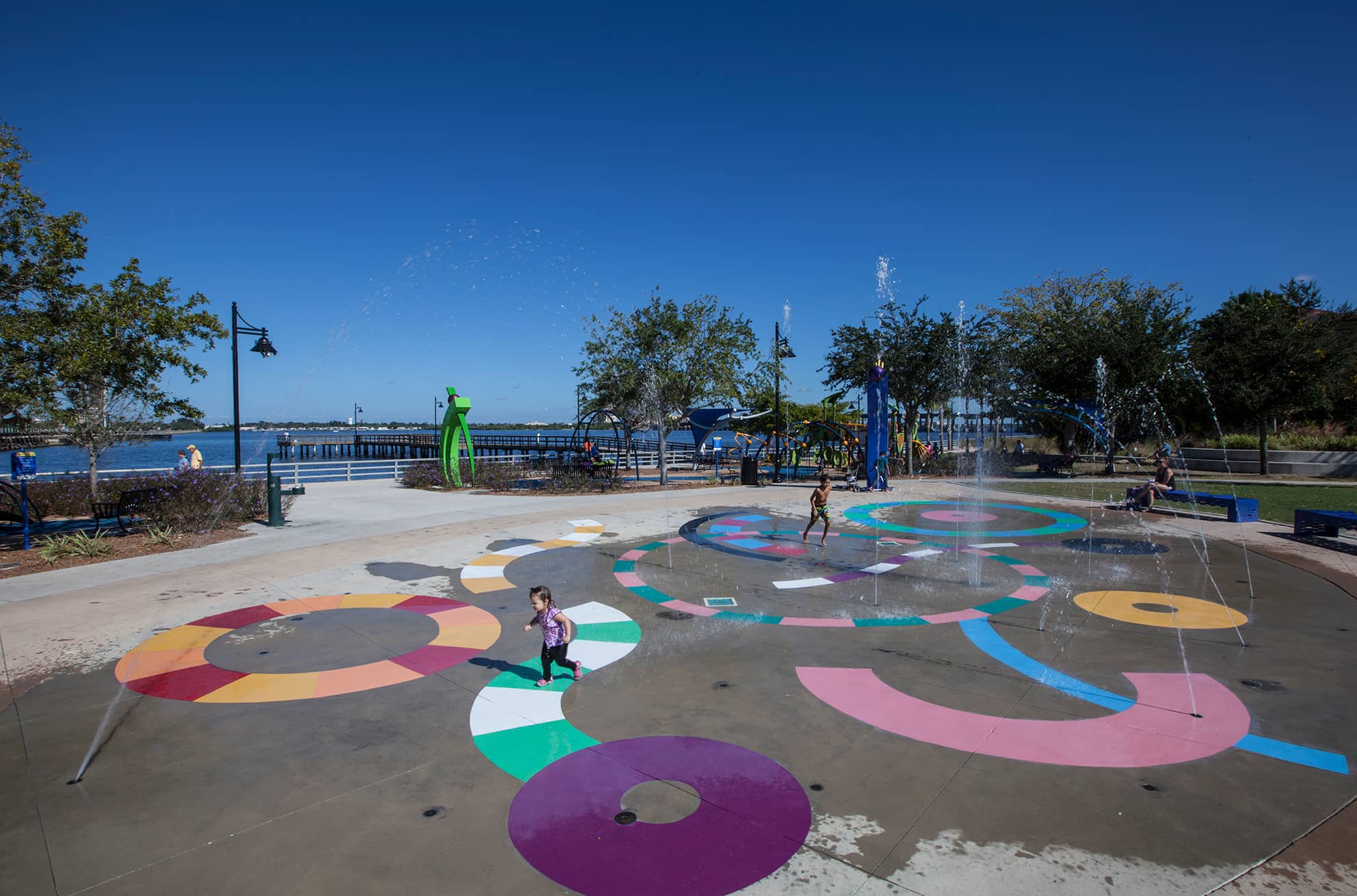 Kimley-Horn provided public involvement and consensus building services for Bradenton Development Authority Riverwalk.