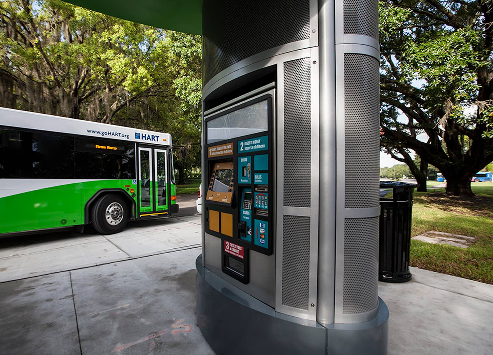 Kimley-Horn provided design services to implement the first bus rapid transit (BRT) project for the Hillsborough Area Regional Transit Agency (HART).