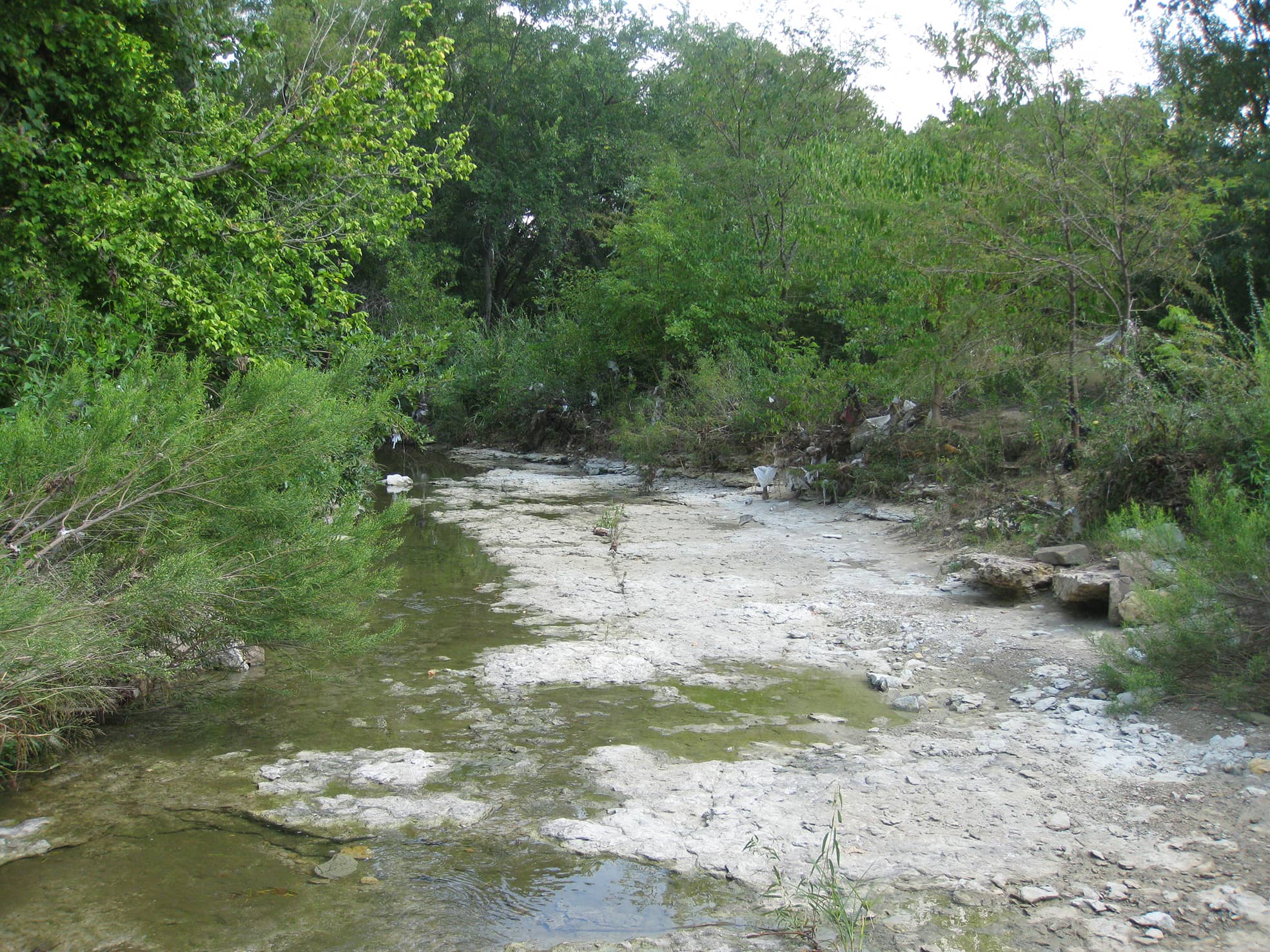 Kimley-Horn developed new hydrologic and hydraulic models (HEC-HMS and HEC-RAS) for the Dunbar Creek Watershed in Fort Worth, Texas.