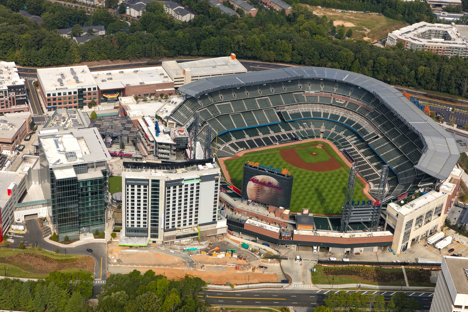 Atlanta Braves Truist Park and The Battery Atlanta | Kimley-Horn, image size:1976x1318