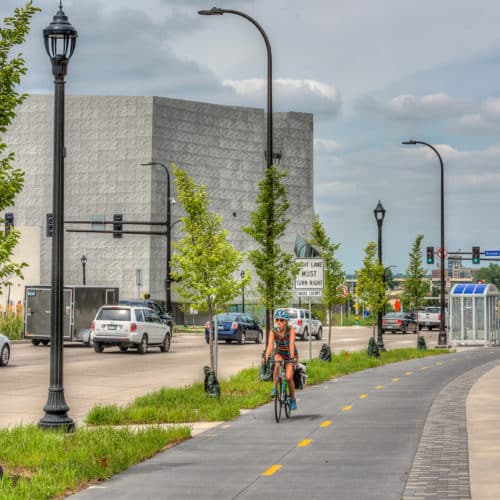 Kimley-Horn designed the reconstruction of the Hennepin/Lyndale Avenue corridor between Franklin Avenue and Dunwoody Boulevard in Minneapolis, MN