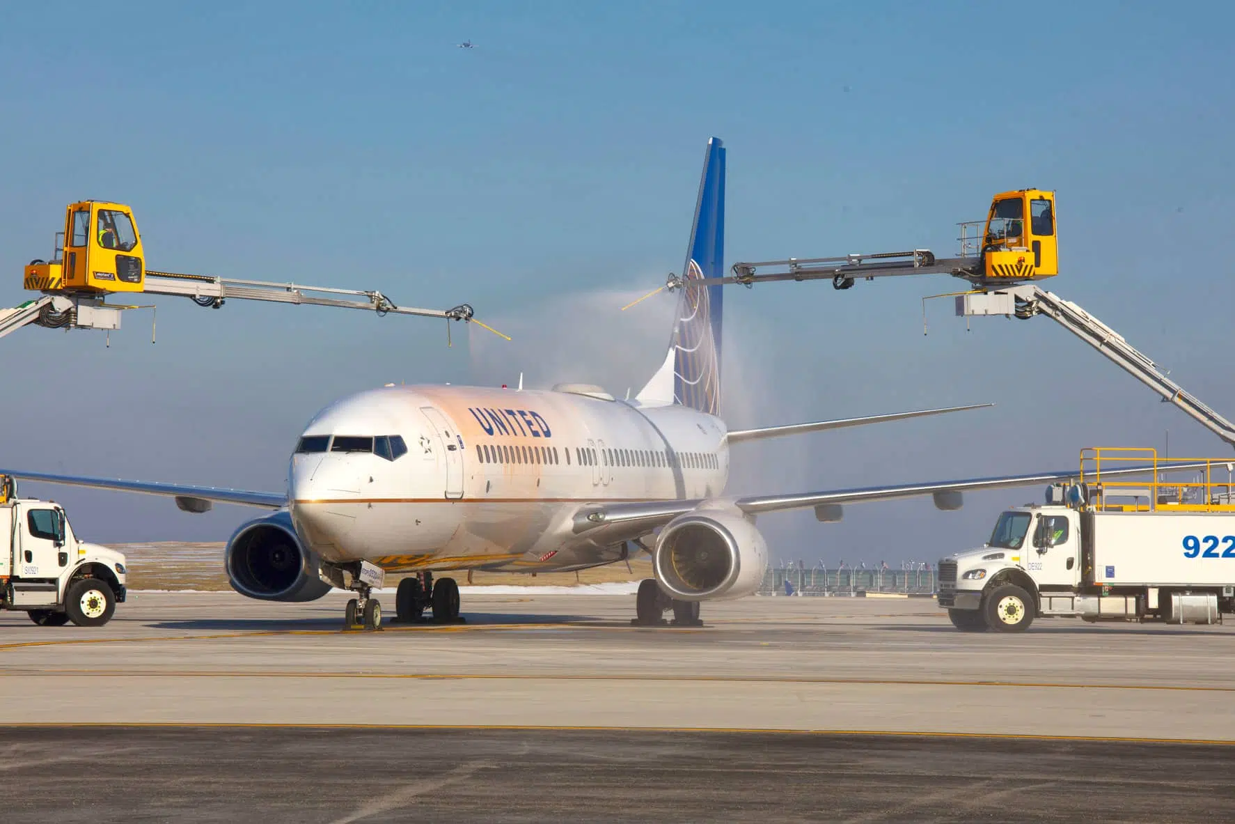 Chicago O'Hare International Airport (ORD) Centralized Deicing Facility and Crossfield Taxiway System