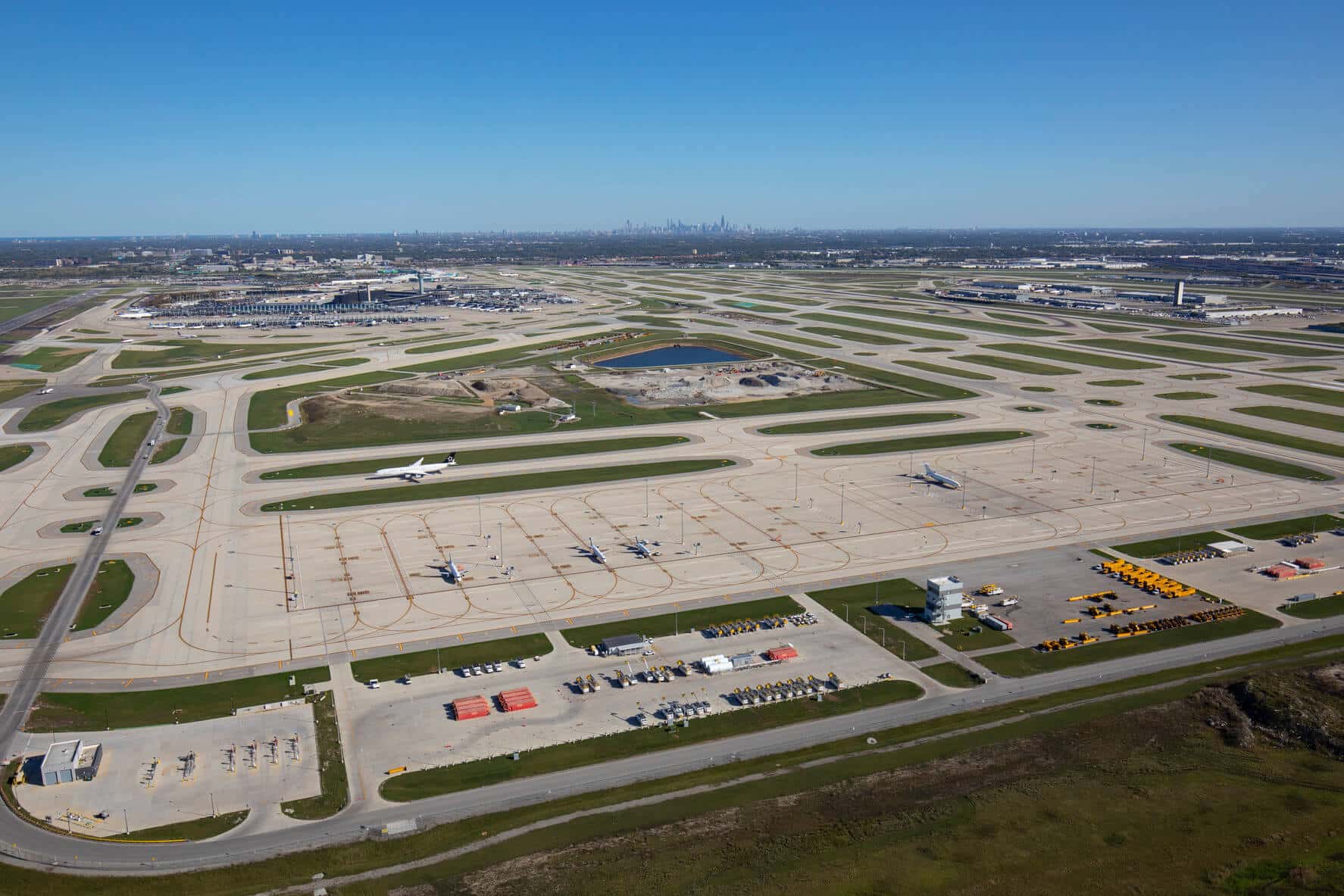 Completed deicing facility at the ORD airport
