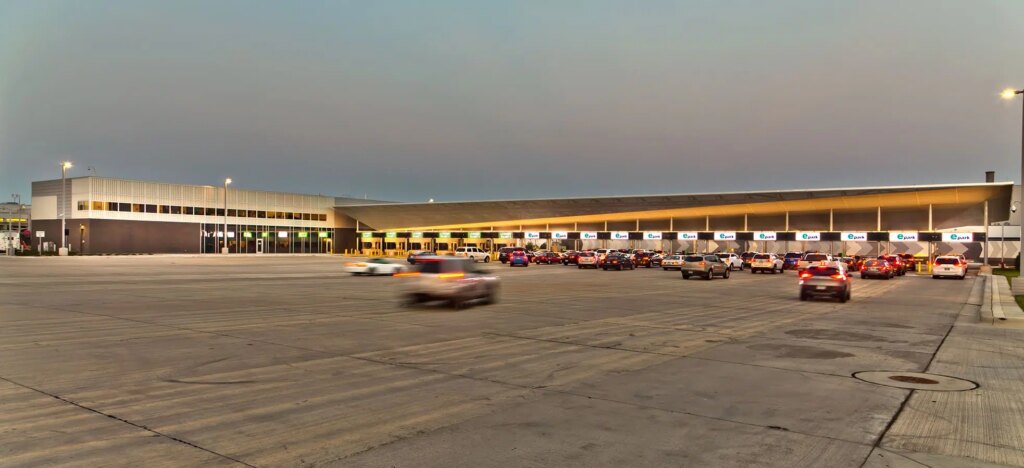 Kimley-Horn is providing civil engineering services for the landside expansion of the Terminal 1-Lindbergh, Minneapolis-St. Paul International Airport