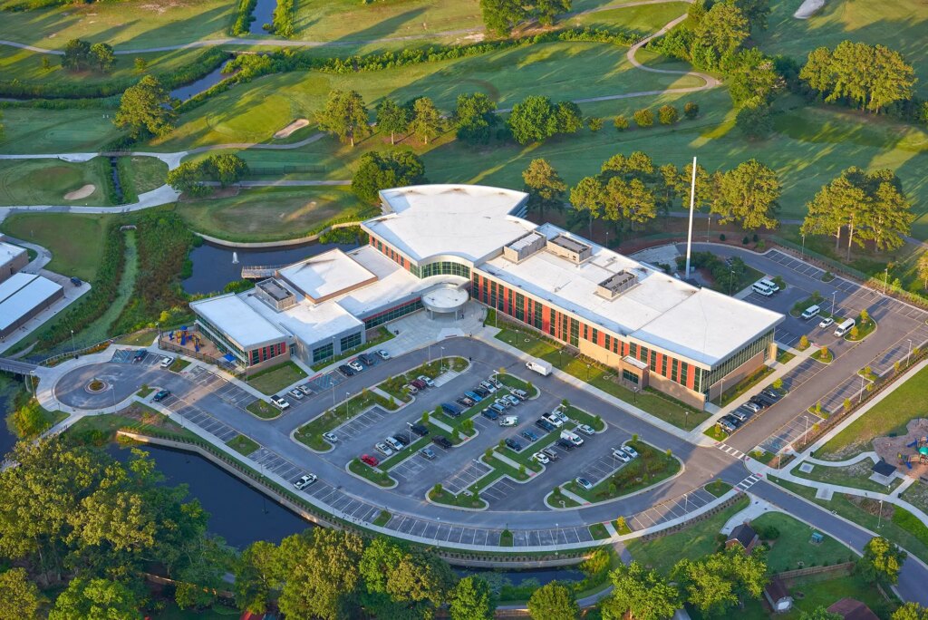 Kimley-Horn provided engineering, surface water, and stormwater management services for the new Bow Creek Recreation Center in Virginia Beach, VA