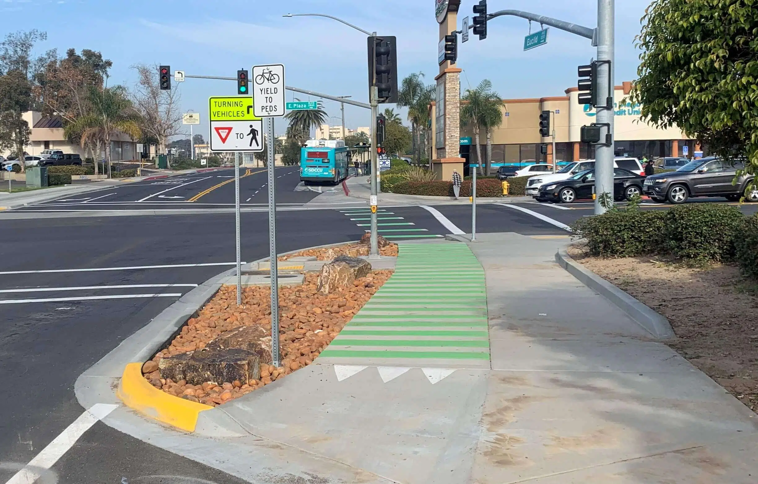 Green lines illustrating a pedestrian bend-out