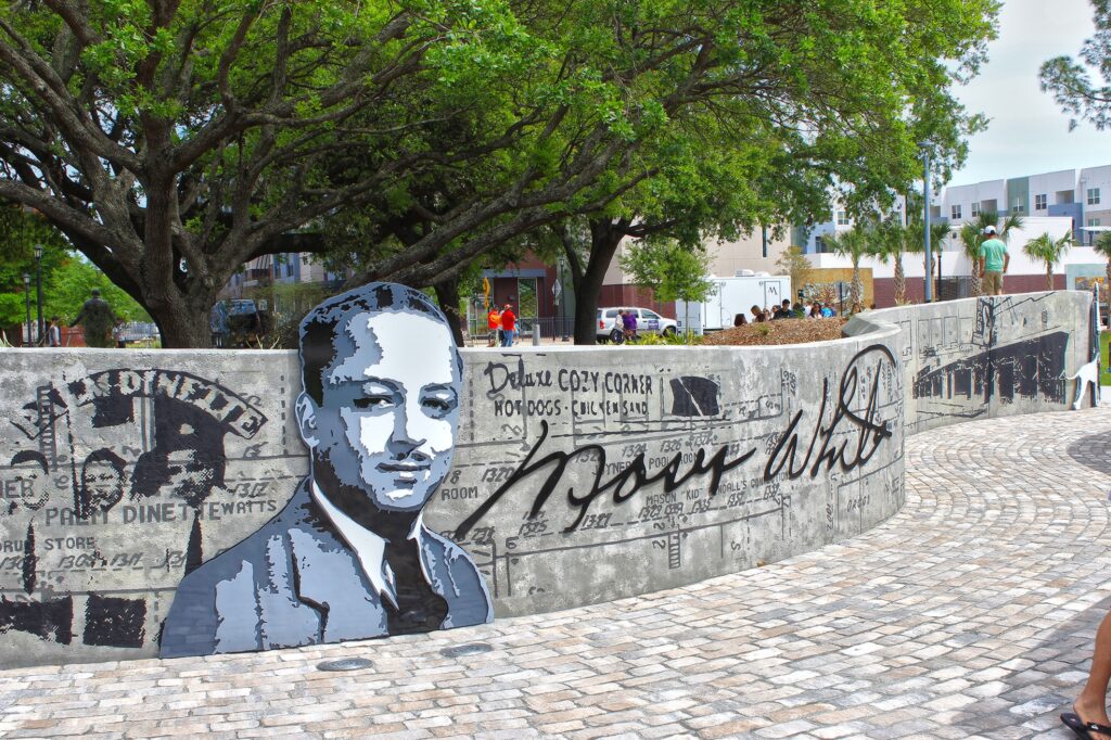 Kimley-Horn provided landscape architecture and civil engineering design services for the renovation of Perry Harvey Park in Tampa, FL.