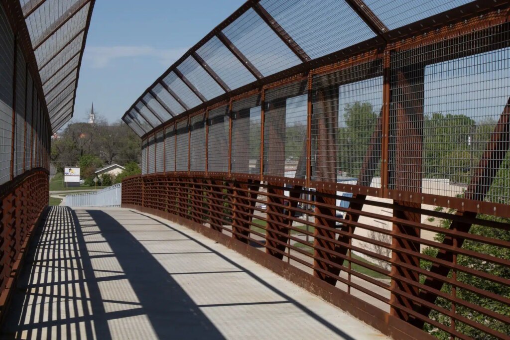 Pedestrian bridge, shared-use path, and retaining wall in Temple, Texas